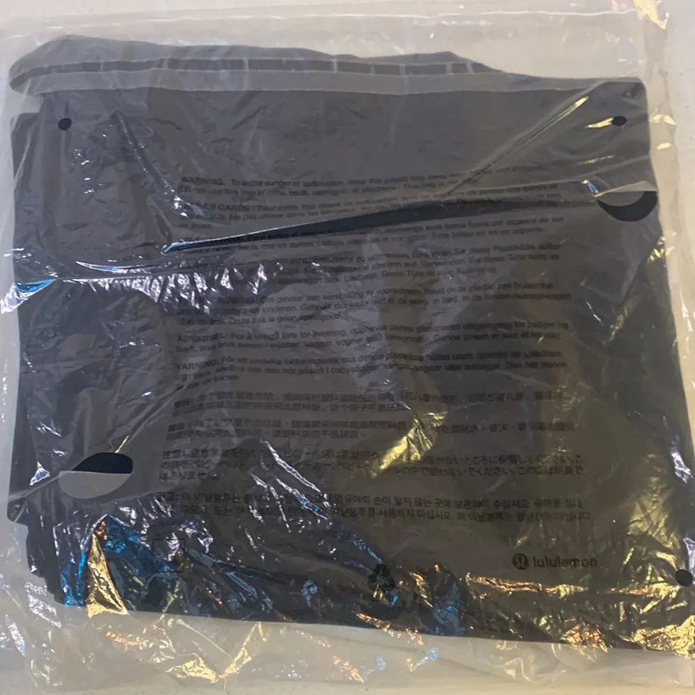 lululemon Align™ Jogger Crop Black Size 12 - Picture 5 of 12